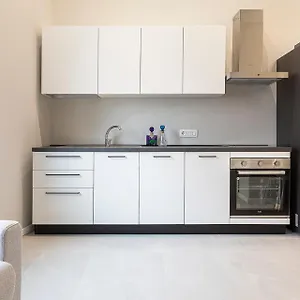  Appartamento Via Meda House Italia